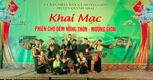 Chợ Đêm Mường Giôn